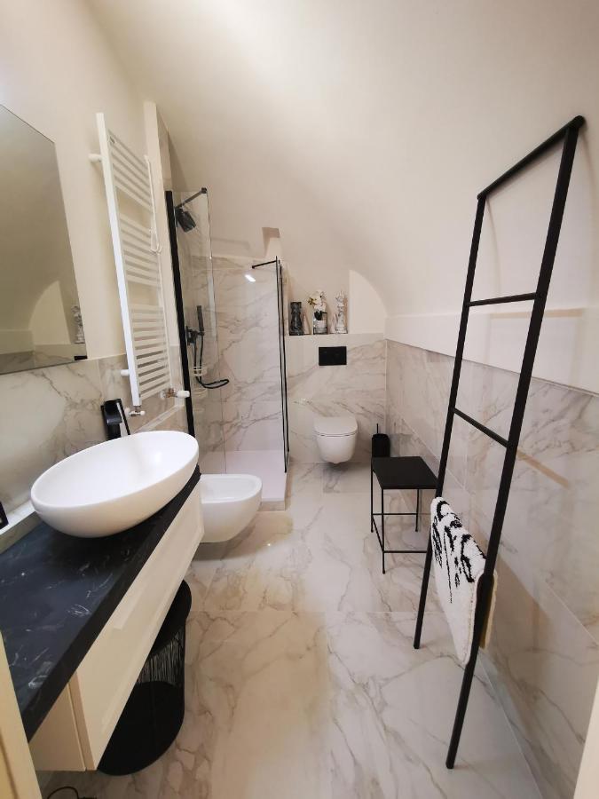 Gombruti14 Boutique Home Болоня Екстериор снимка