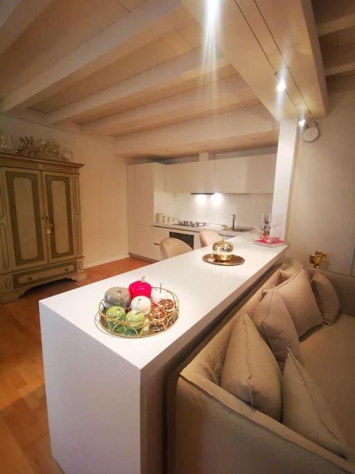 Gombruti14 Boutique Home Болоня Екстериор снимка