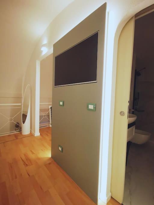 Gombruti14 Boutique Home Болоня Екстериор снимка