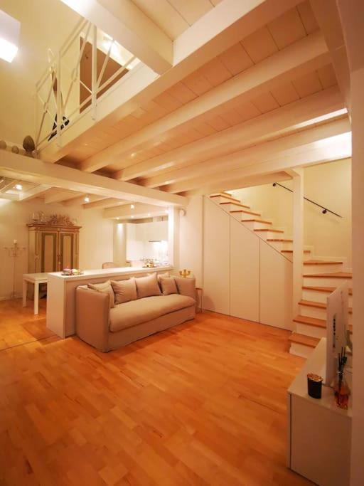 Gombruti14 Boutique Home Болоня Екстериор снимка