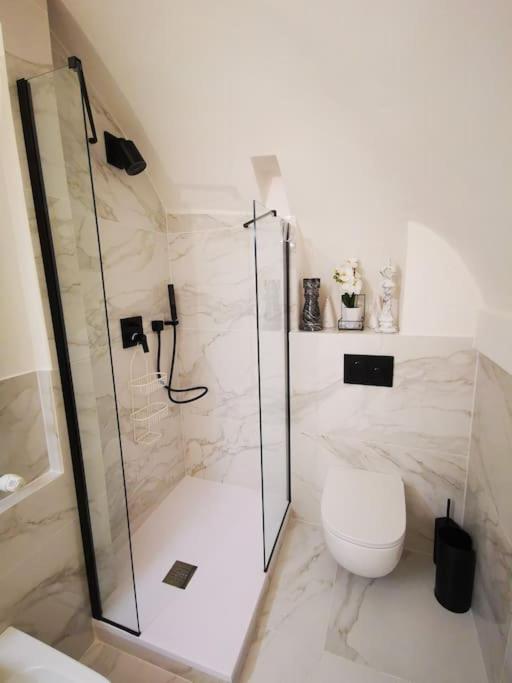 Gombruti14 Boutique Home Болоня Екстериор снимка