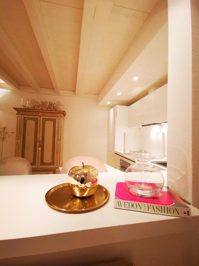 Gombruti14 Boutique Home Болоня Екстериор снимка
