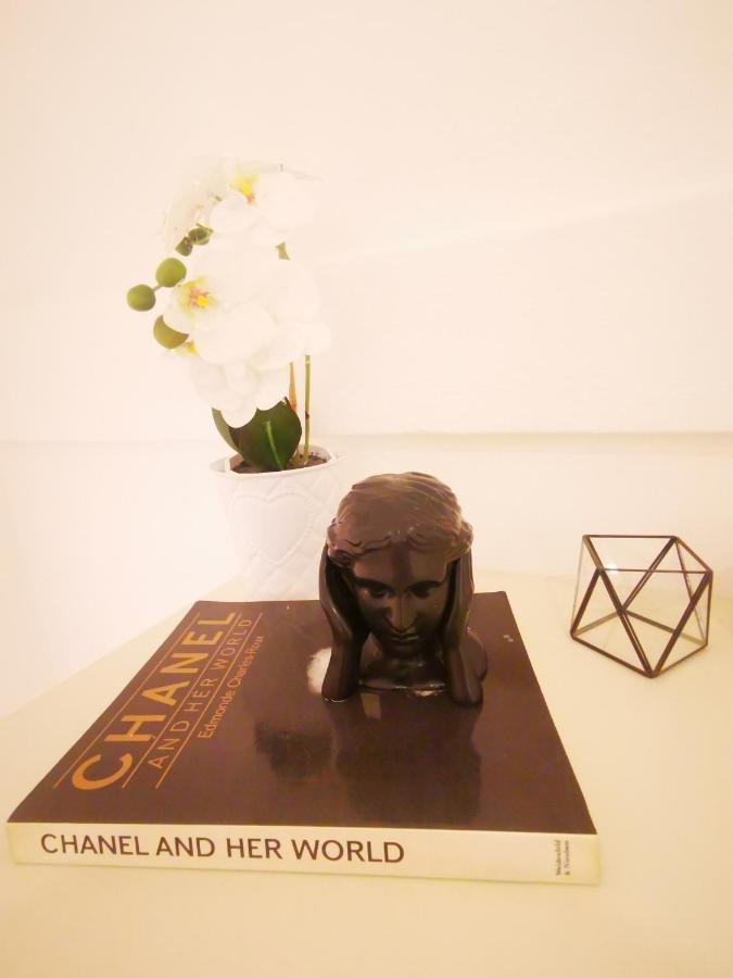Gombruti14 Boutique Home Болоня Екстериор снимка